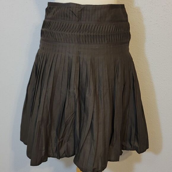 Club monaco cotton pleated skirt Sz 4 Brown - Picture 2 of 8